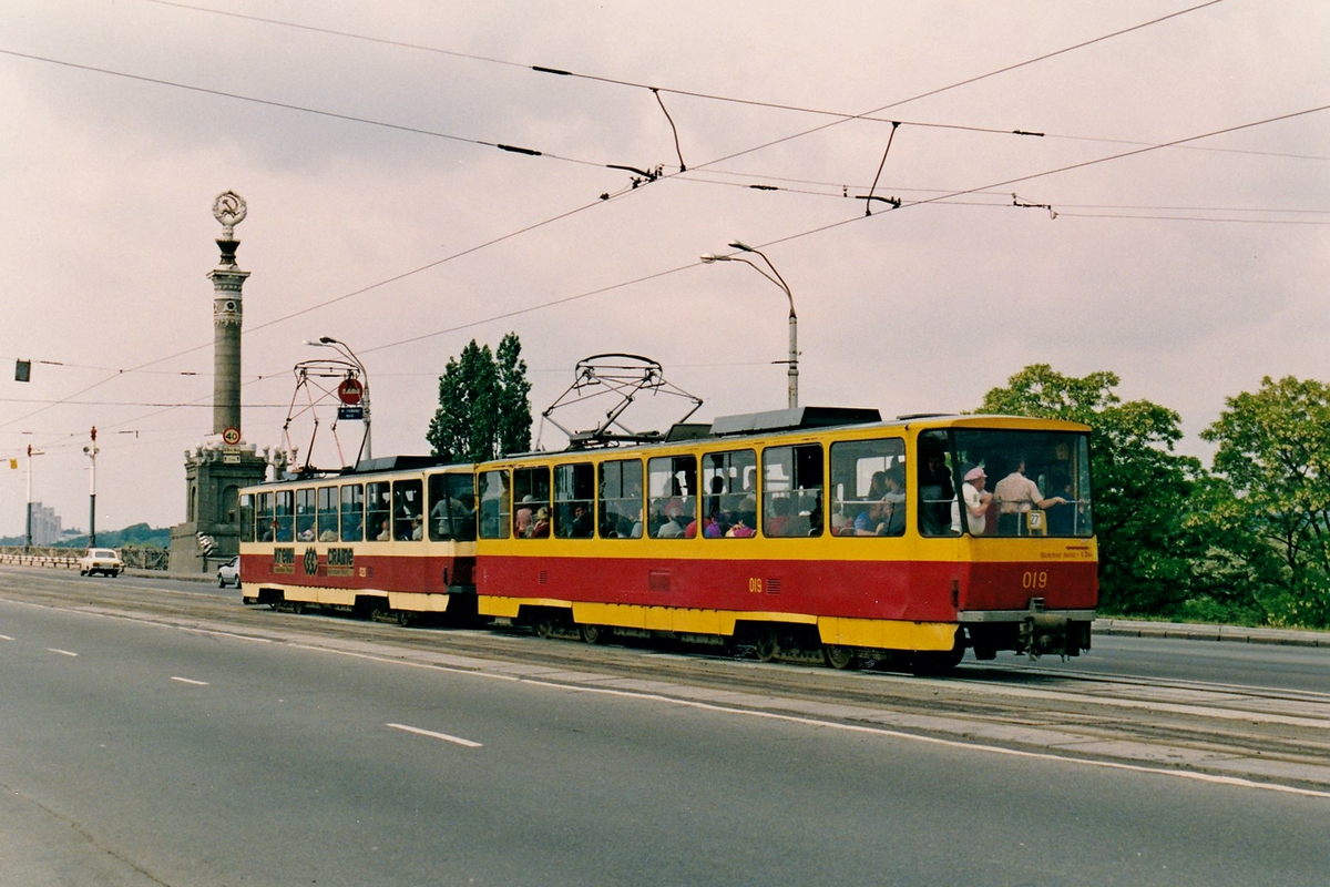 Киев, Tatra T6B5SU № 020; Киев, Tatra T6B5SU № 019; Киев — Исторические фотографии