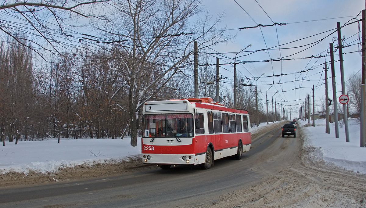 Saratov, ZiU-682G-016.02 Nr. 2258