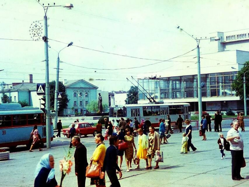 Луцк, ЗиУ-682В № 62; Луцк, Škoda 9Tr18 № 39; Луцк — Разные фотографии; Луцк — Ретро фото