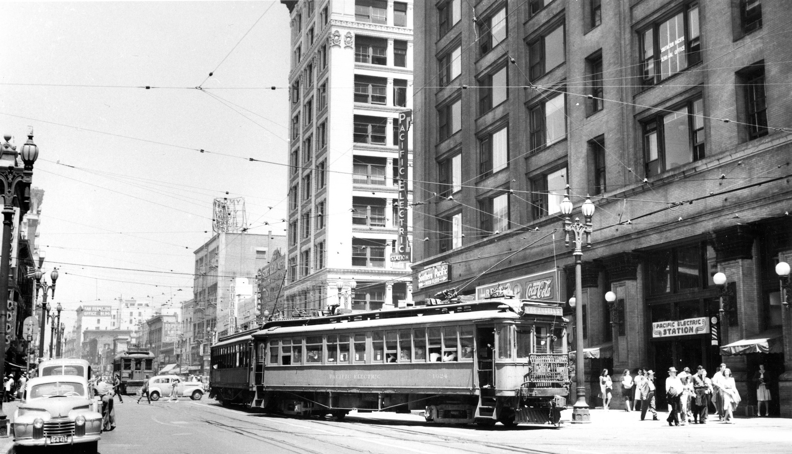 Лос-Анджелес, Jewett PE 1000 Class № 1024 Лос-Анджелес, Jewett PE 1000 Class № 1024