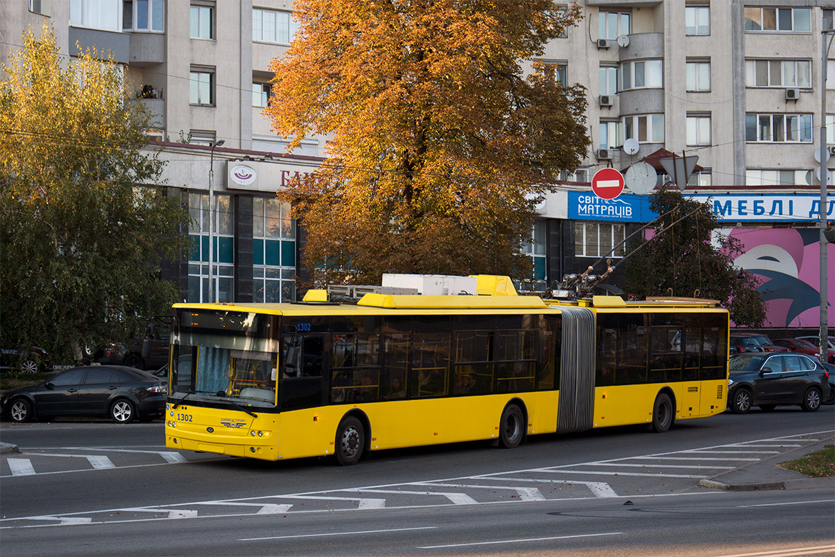 Kyjev, Bogdan Т90110 č. 1302