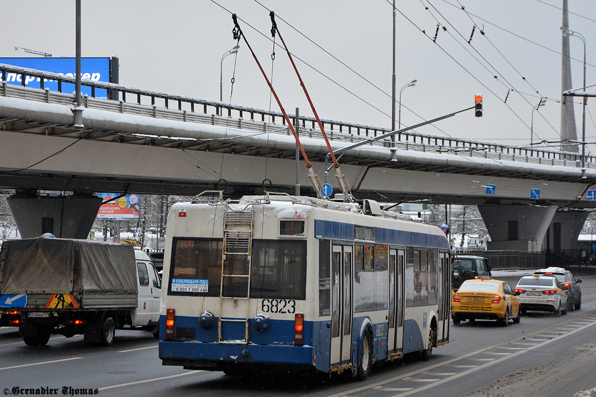 Москва, БКМ 321 № 6823