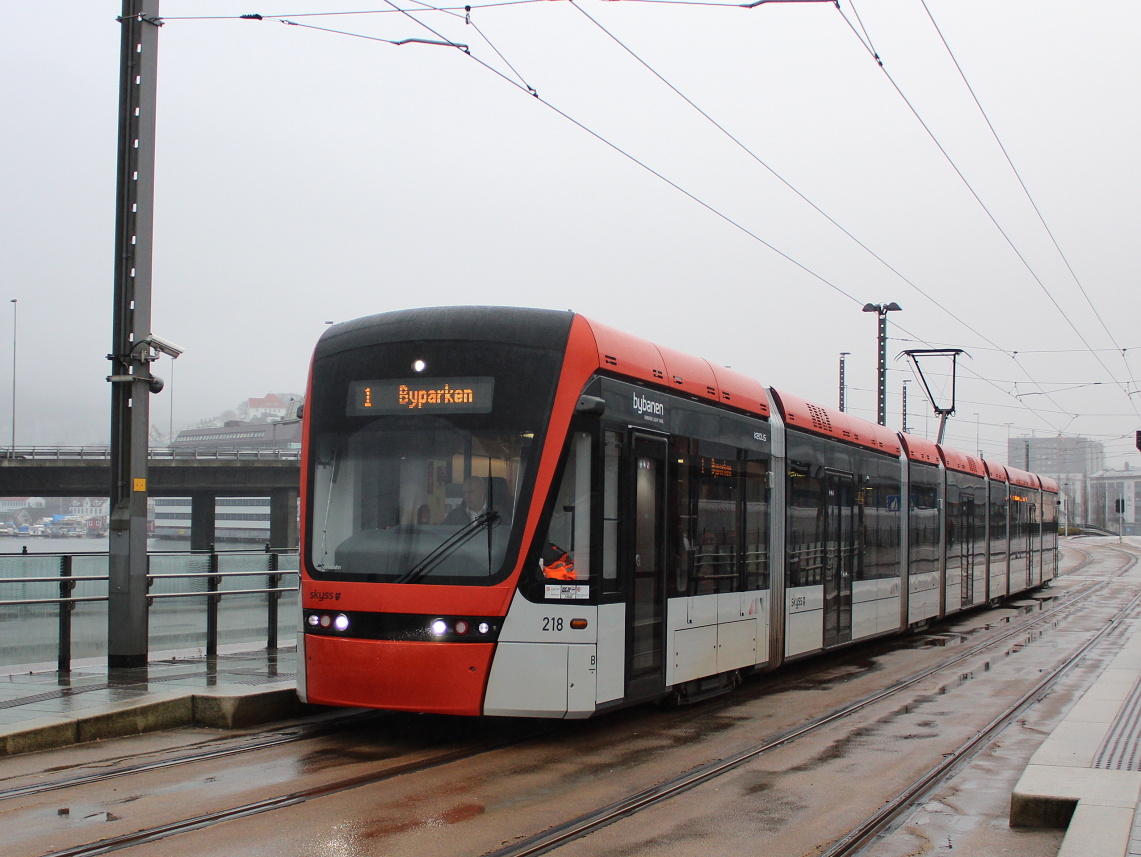 Bergen, Stadler Variobahn # 218