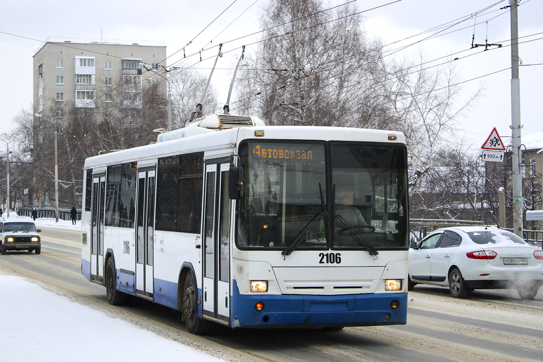 Уфа, НефАЗ-БТЗ 52765А № 2106