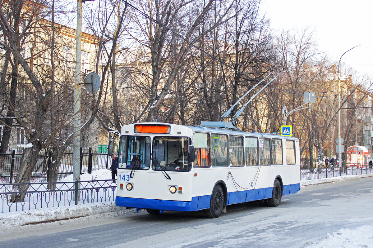 Екатеринбург, ЗиУ-682Г [Г00] № 143