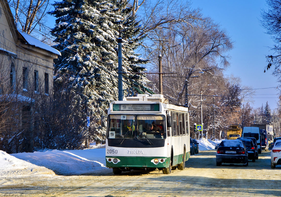 Пенза, ЗиУ-682Г-016.02 № 2050