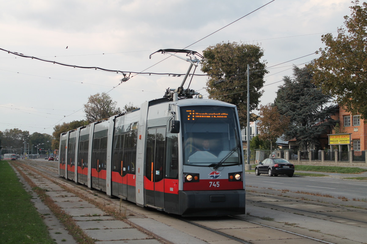 Вена, Siemens ULF-B1 № 745