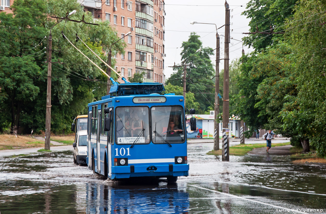 Полтава, ЮМЗ Т2 № 101