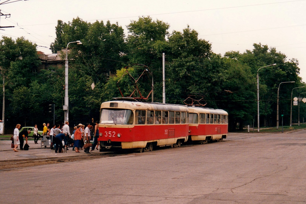 Zaporizhzhia, Tatra T3SU # 352