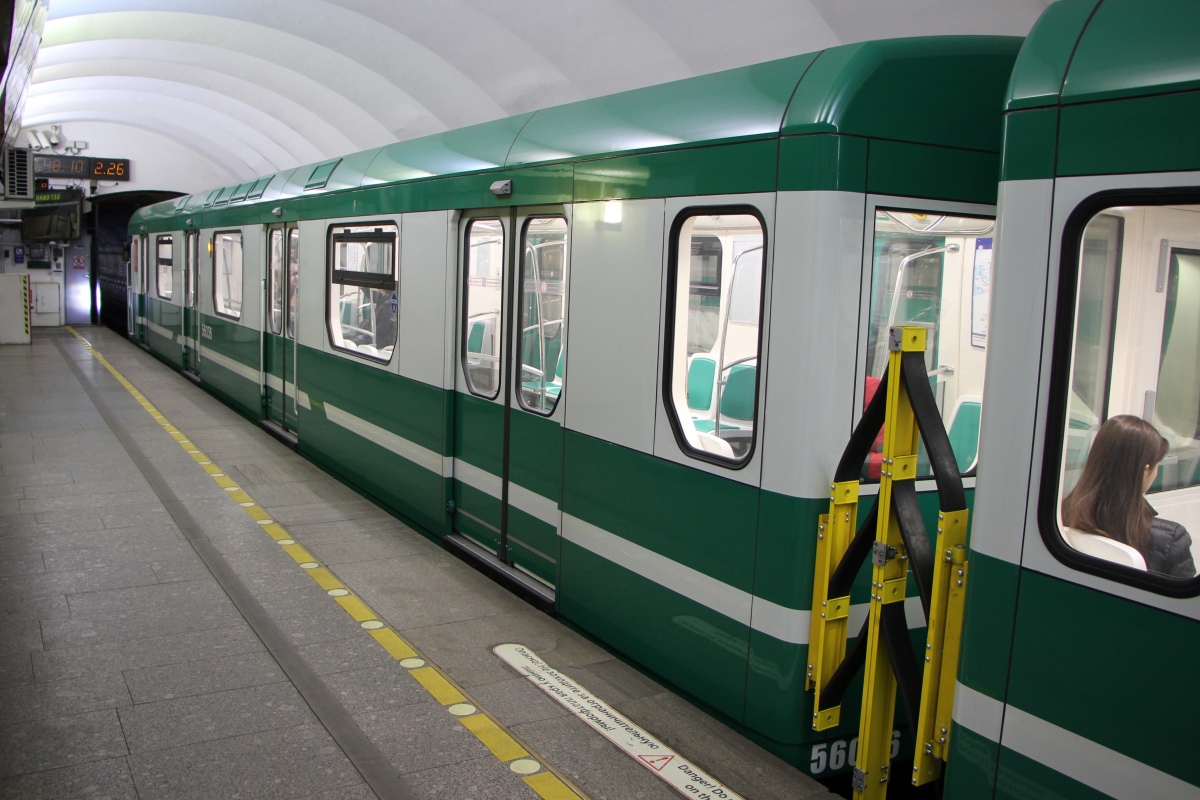 Saint-Petersburg, 81-556.2 “NeVa” Br. 56036