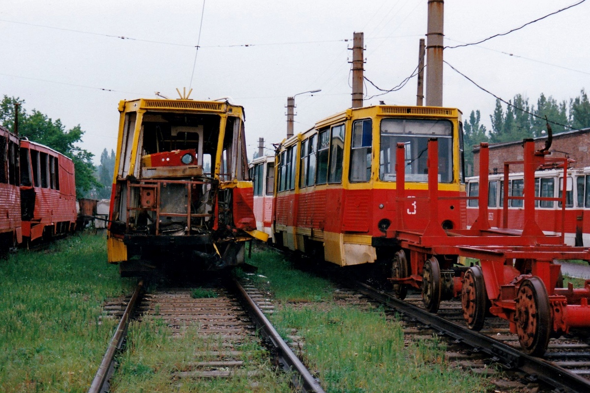 Avdiivka, 71-605 (KTM-5M3) č. 33; Avdiivka — Tramway Depot