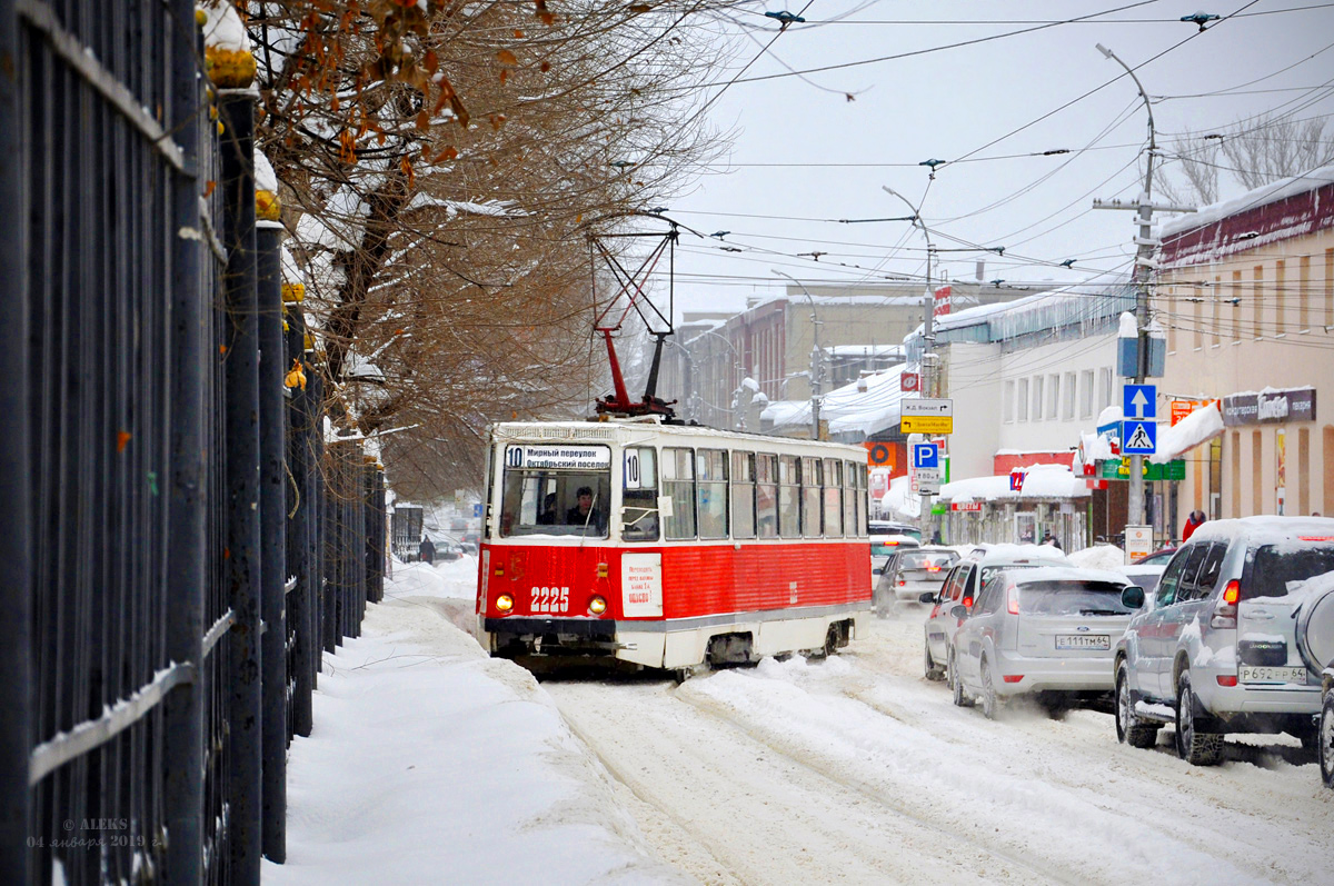 Saratów, 71-605 (KTM-5M3) Nr 2225