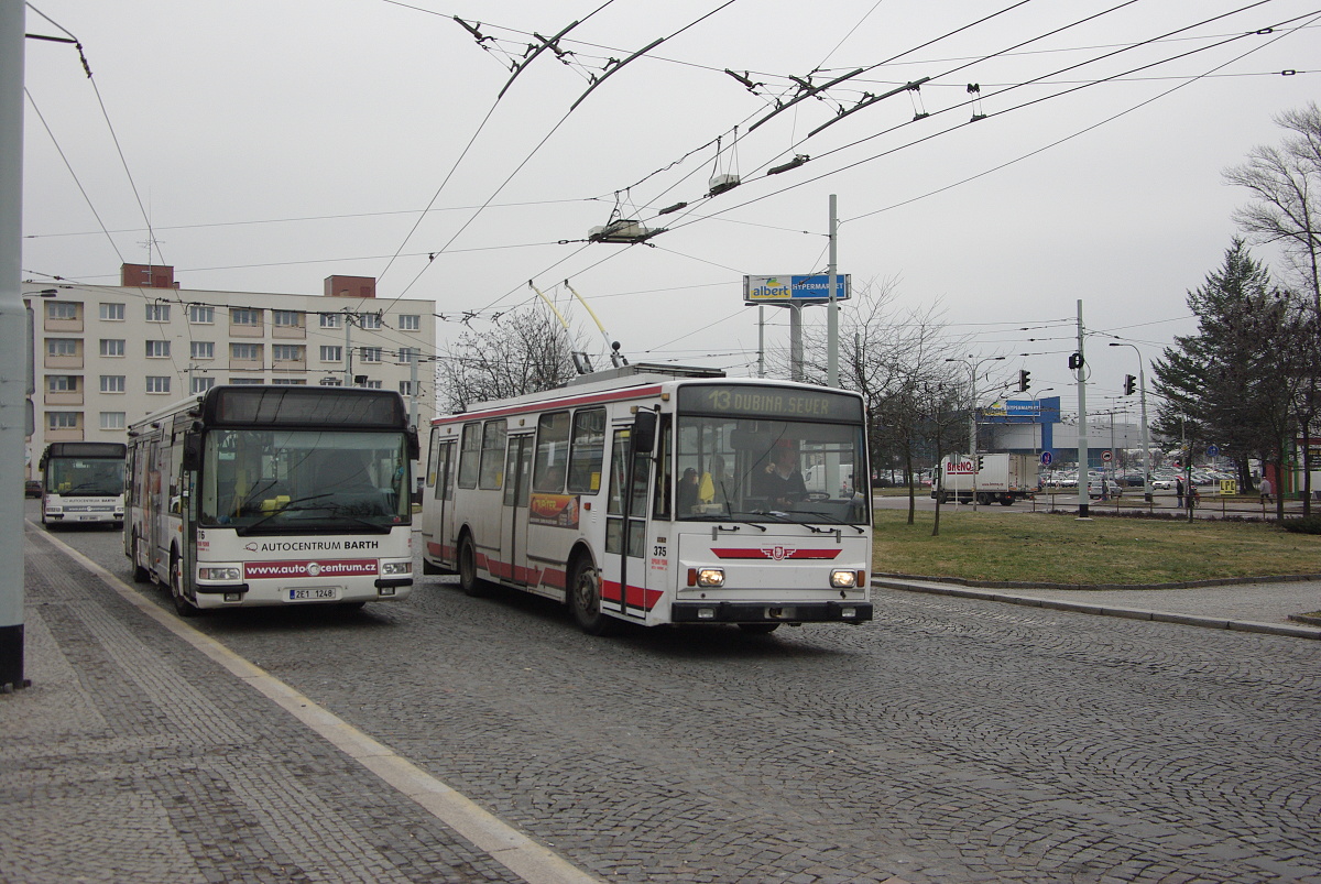 Пардубице, Škoda 14Tr13/6M № 375