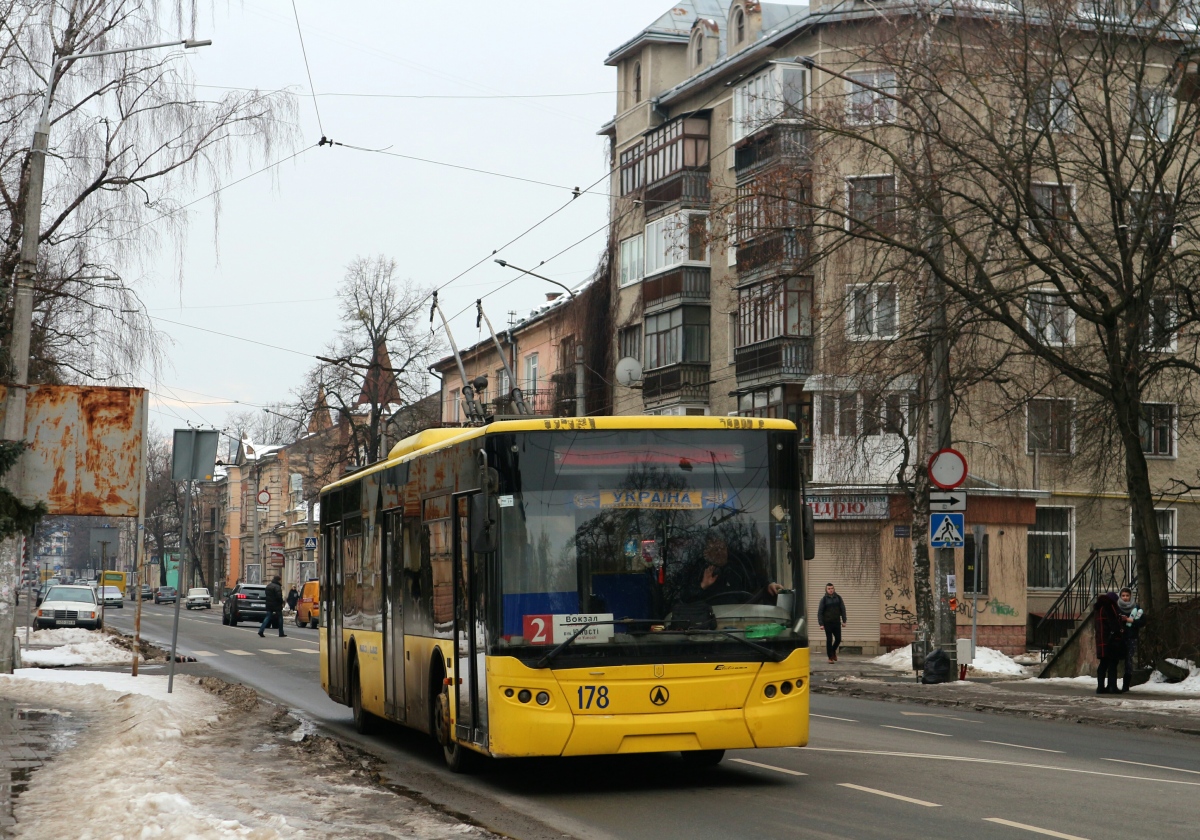 Ивано-Франковск, ЛАЗ E183D1 № 178