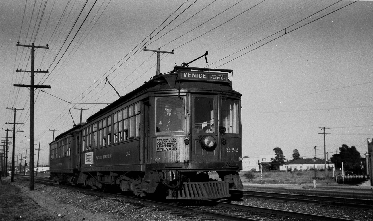 Лос-Анджелес, Интерурбан St. Louis моторный № 952 Лос-Анджелес, Интерурбан St. Louis моторный № 952