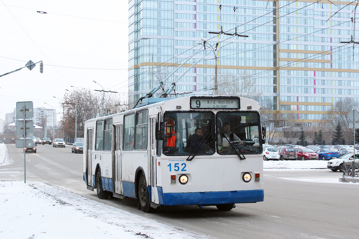Екатеринбург, ЗиУ-682Г [Г00] № 152