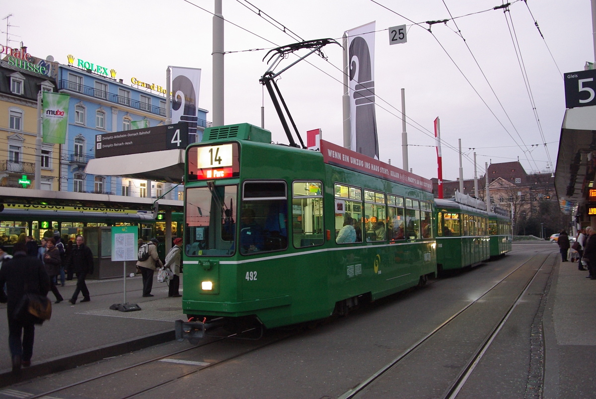 Basel, Schindler/SIG/BBC Be 4/4 № 492