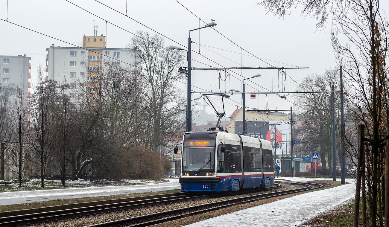 Быдгощ, PESA Swing 121NaB № 175