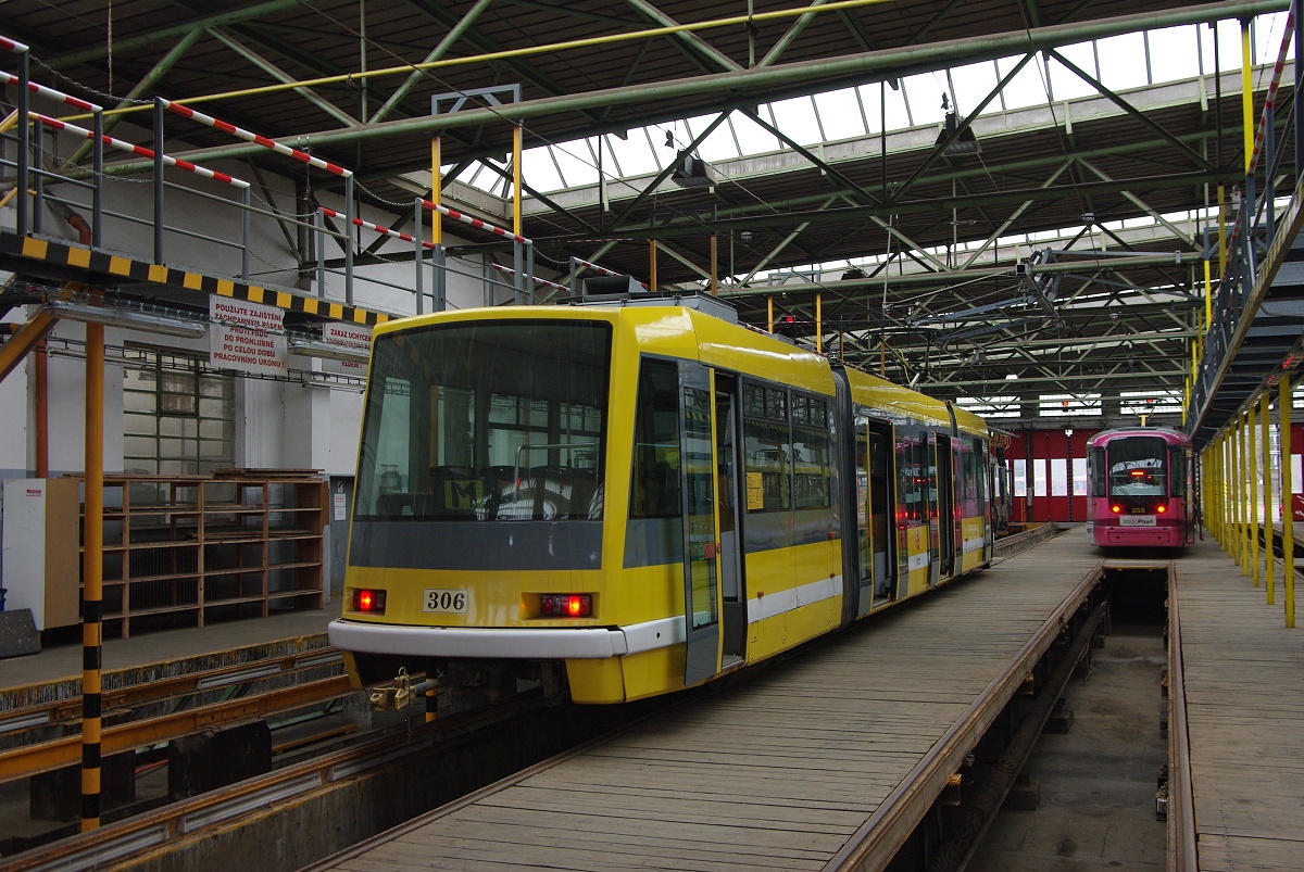 Пльзень, Škoda 03T3 Astra № 306