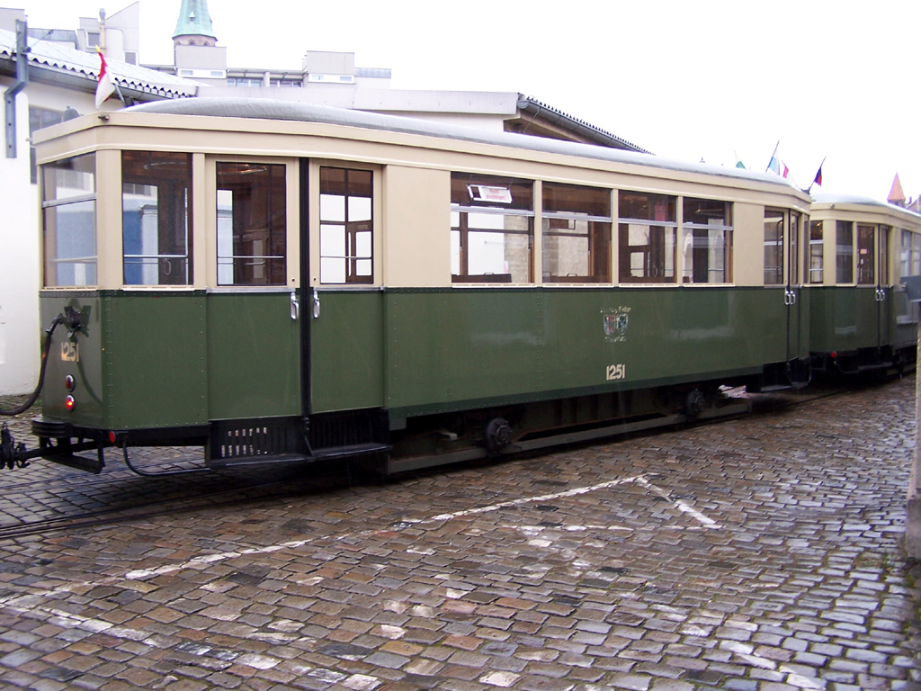 Nürnberg, MAN 2-axle trailer car — 1251