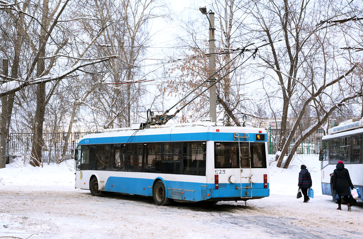 Киров, БКМ 321 № 625