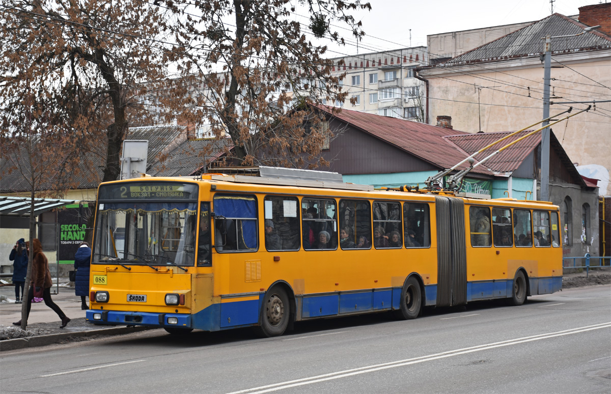 Житомир, Škoda 15Tr13/6M № 088