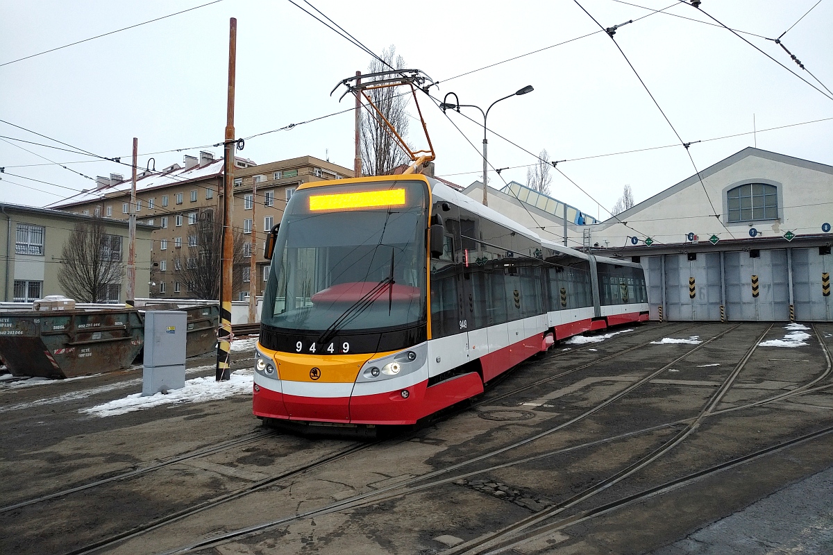 Прага, Škoda 15T7 ForCity Alfa Praha № 9449