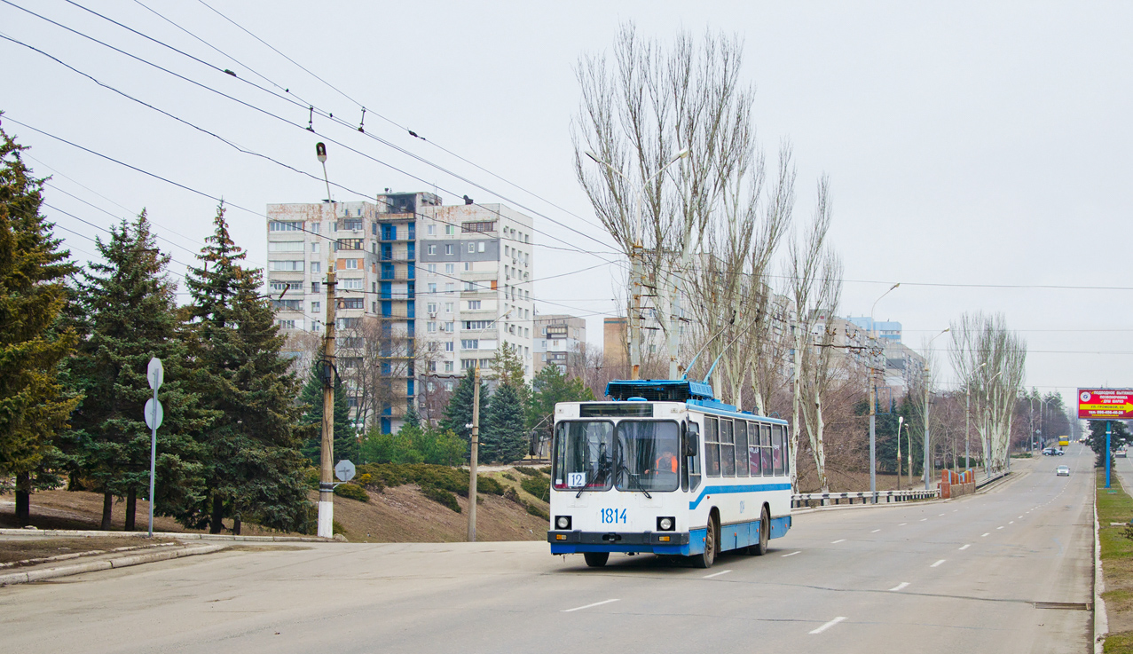 Мариуполь, ЮМЗ Т2 № 1814