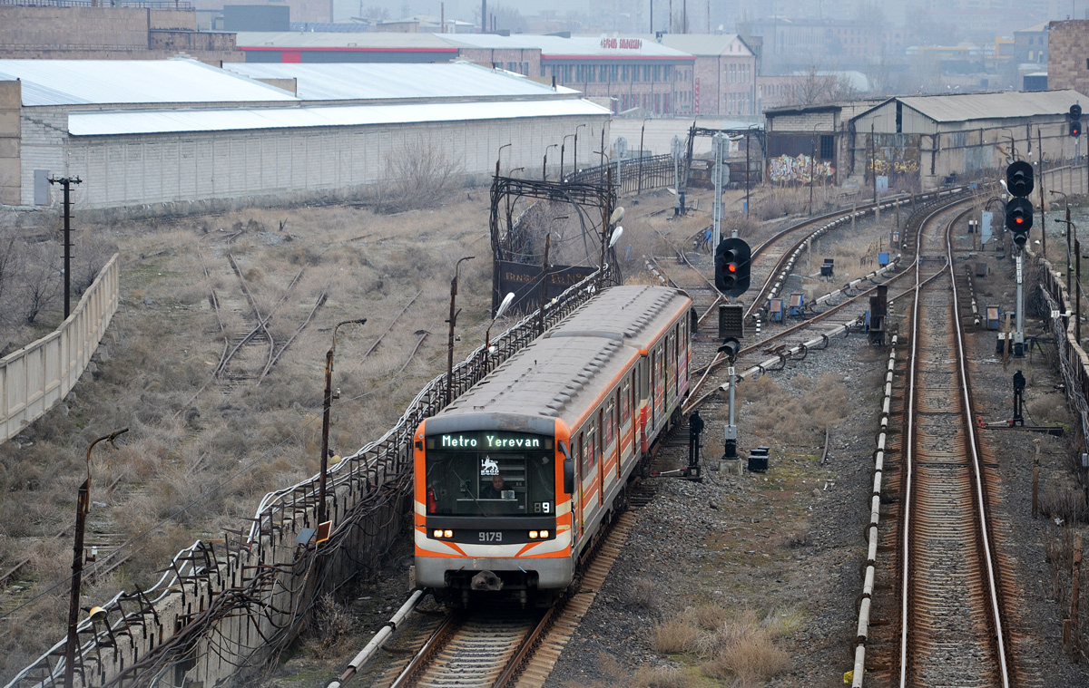 Ереван, 81-717M № 9179