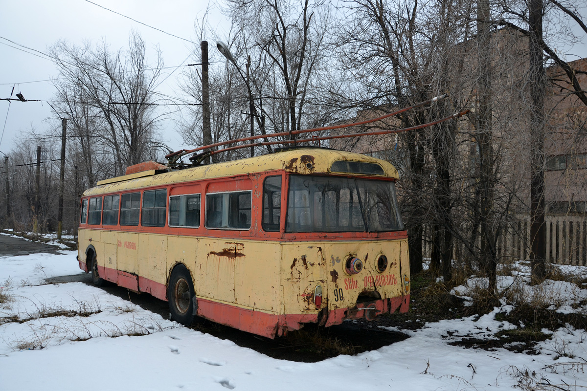 Ереван, Škoda 9Tr № 90