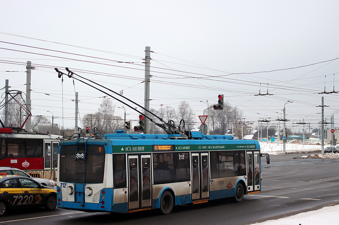 Витебск, БКМ 321 № 212