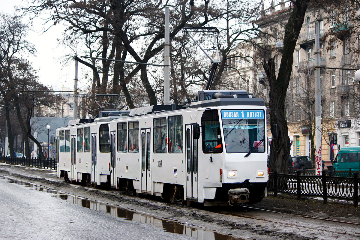 Днепр, Tatra T6A2M № 3037