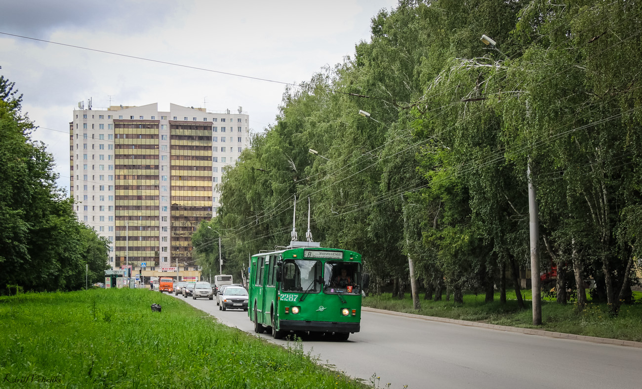 Novoszibirszk, ZiU-682G [G00] — 2287