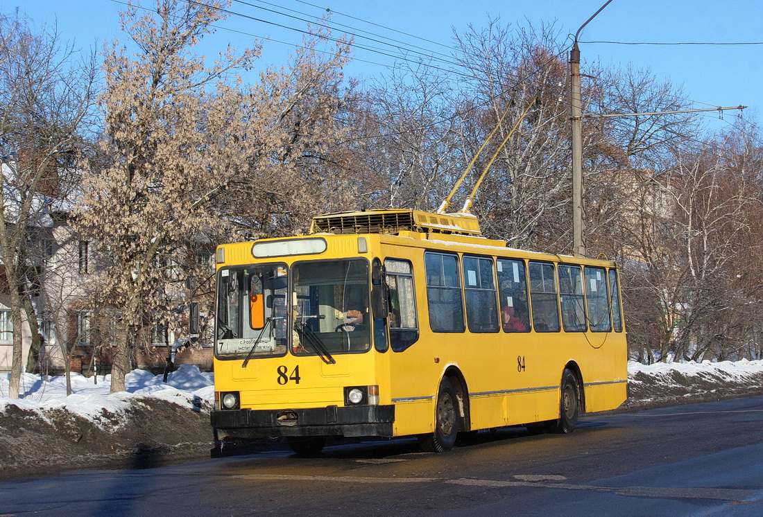 Полтава, ЮМЗ Т2 № 84