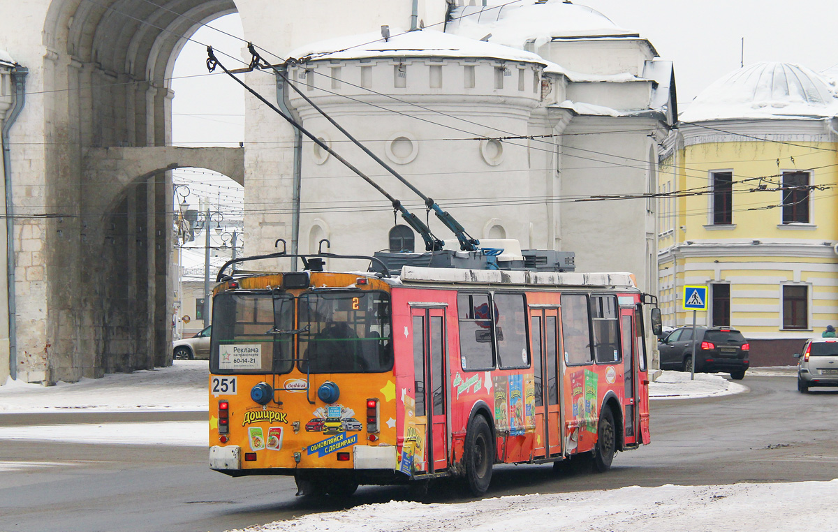 Владимир, ЗиУ-682Г-016.04 № 251