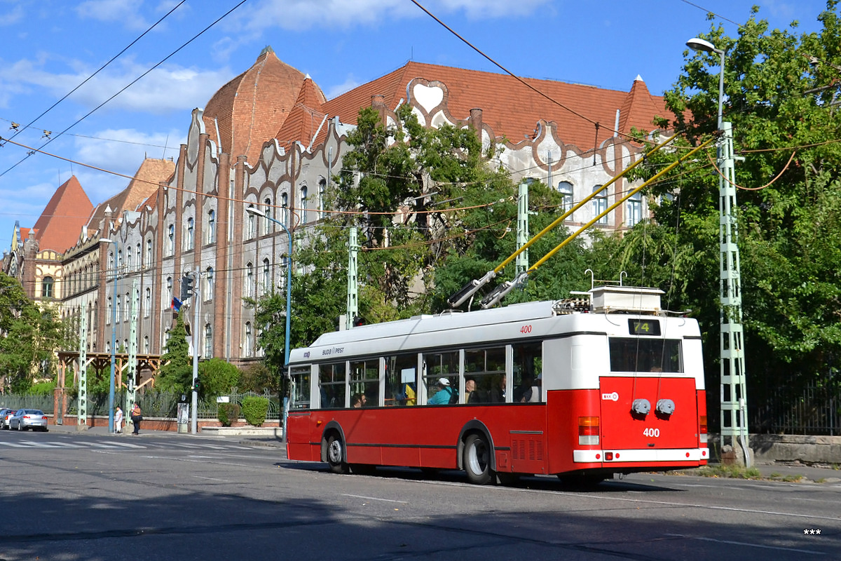 Будапешт, Ikarus 411T № 400