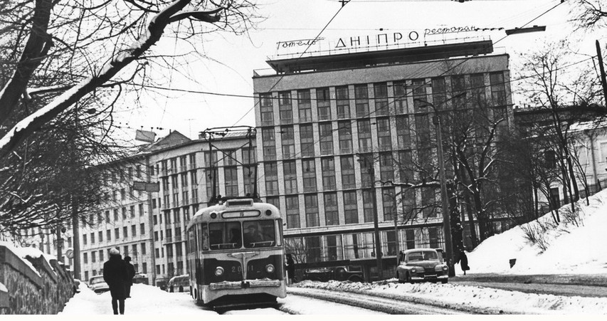 Киев, КТВ-57 № 2011; Киев — Исторические фотографии; Киев — Трамвайные линии: Закрытые линии