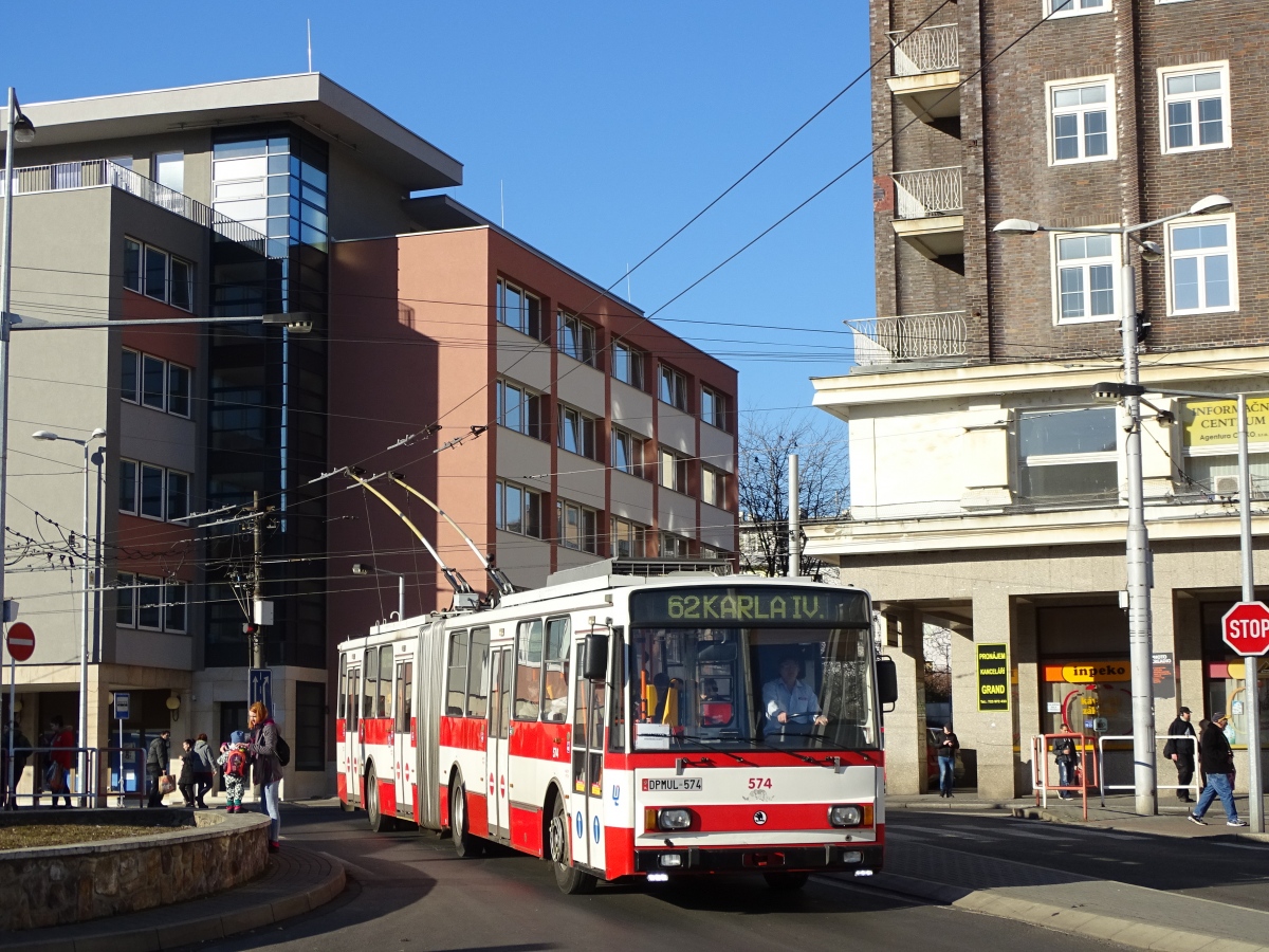 Усти-над-Лабем, Škoda 15Tr13/6M № 574