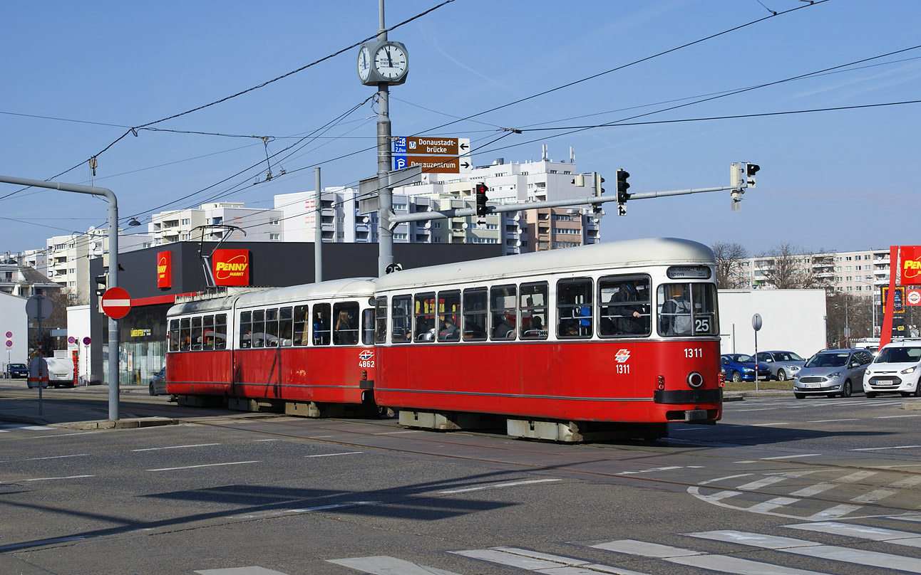 Вена, SGP Type E1 № 4862; Вена, Rotax Тype c4 № 1311