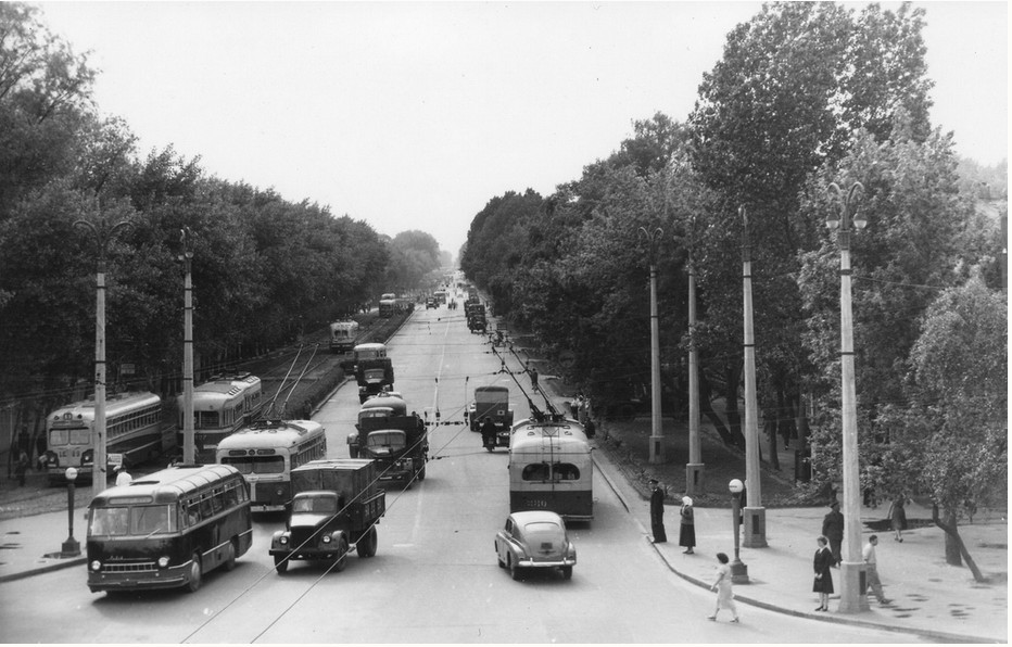 Киев, МТВ-82 № 1214; Киев, КТП-1 № 107; Киев, МТБ-82Д № 220; Киев — Исторические фотографии; Киев — Трамвайные линии: Закрытые линии Киев, МТВ-82 № 1214; Киев, КТП-1 № 107; Киев, МТБ-82Д № 220; Киев — Исторические фотографии; Киев — Трамвайные линии: Закрытые линии