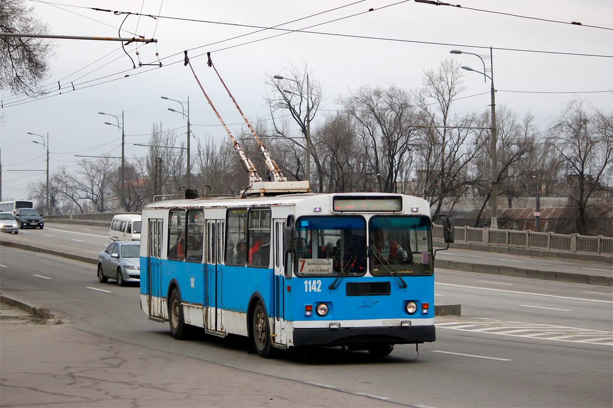 Днепр, ЗиУ-682Г-016 (018) № 1142