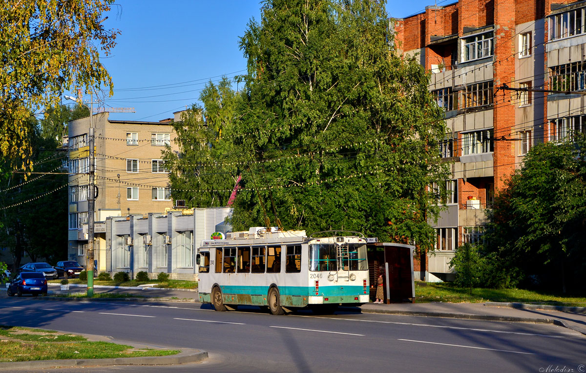 Пенза, ЗиУ-682Г-016.02 № 2040