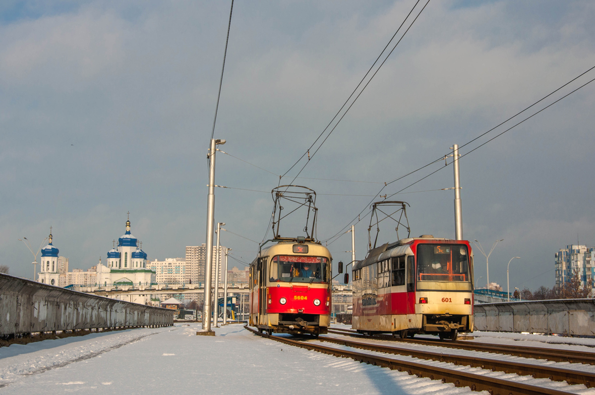 Киев, Tatra T3SU № 5604; Киев, T3UA-3 «Каштан» № 601