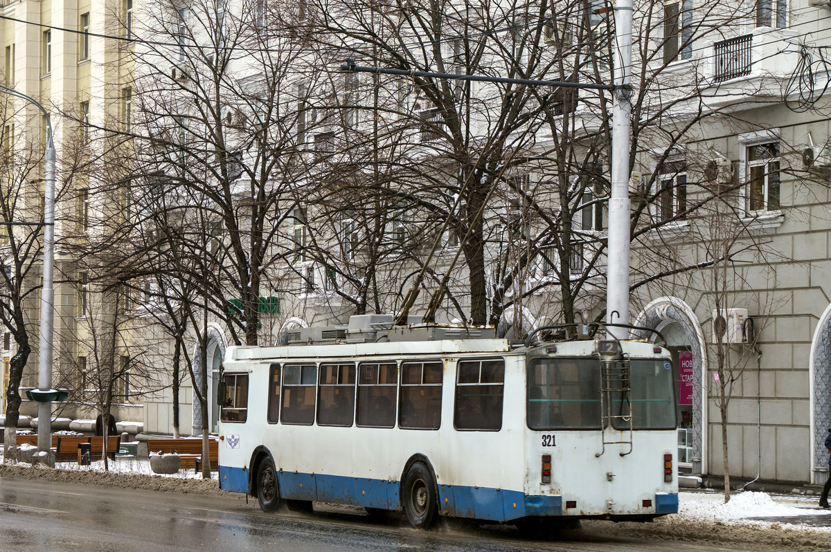 Ростов-на-Дону, ЗиУ-682Г-016.02 (с широкой 1-й дверью) № 321