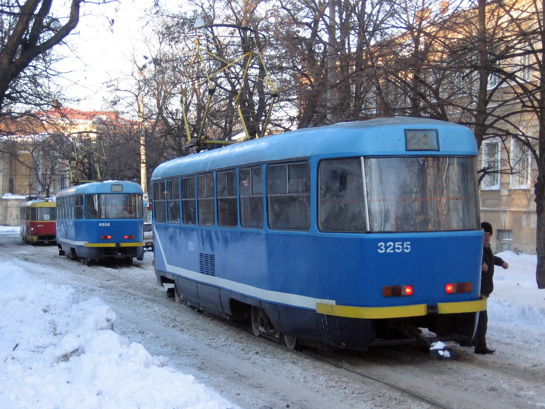 Odesa, Tatra T3R.P č. 3255; Odesa — 23.02.2007 — Snowfall and Its Aftermath