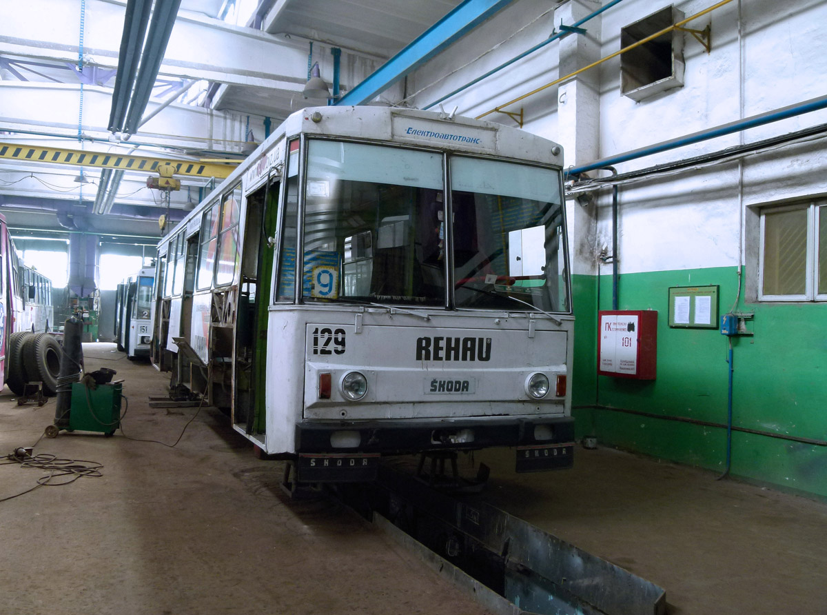 Івано-Франківськ, Škoda 14Tr02 № 129 Івано-Франківськ, Škoda 14Tr02 № 129