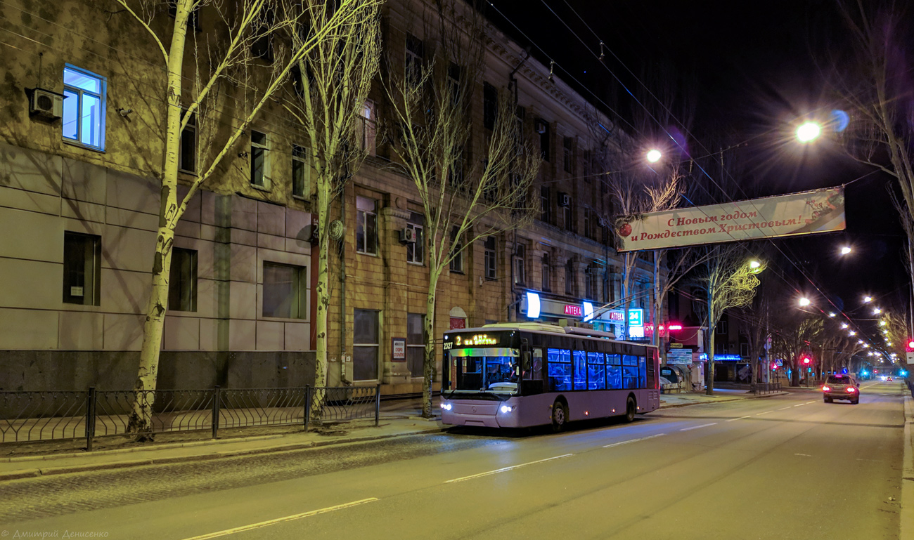 Донецк, ЛАЗ E183A1 № 2327