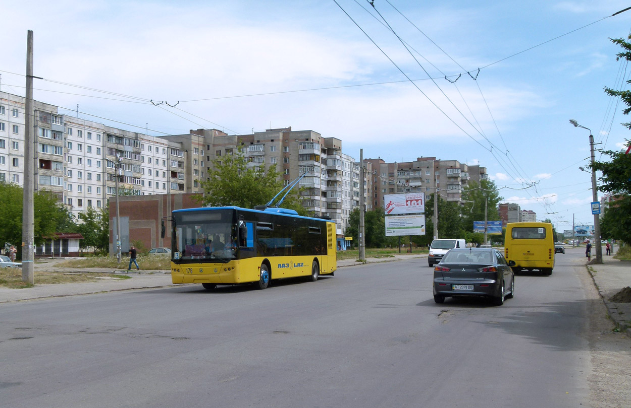Ивано-Франковск, ЛАЗ E183D1 № 176