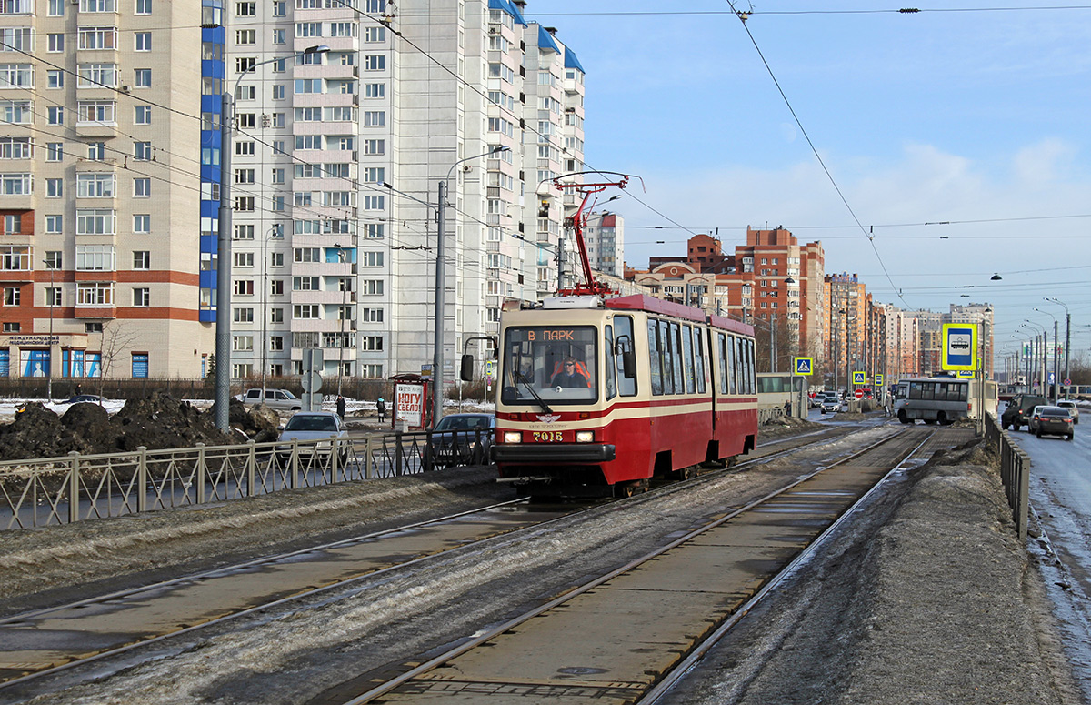 Санкт-Петербург, ЛВС-86М2 № 7015