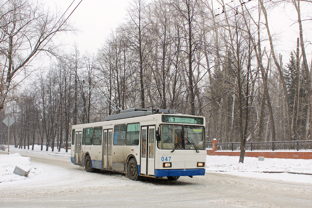 Yekaterinburg, VMZ-5298.00 (VMZ-375) Br. 047